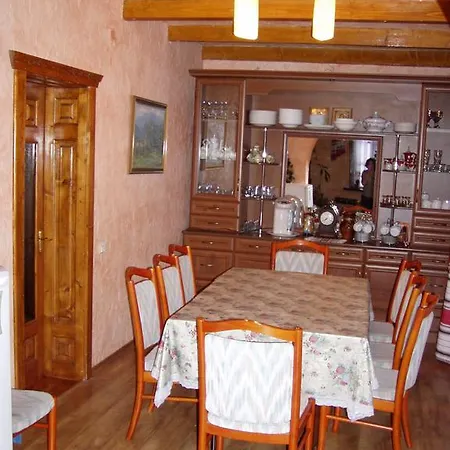 بيت ضيافة Prutets